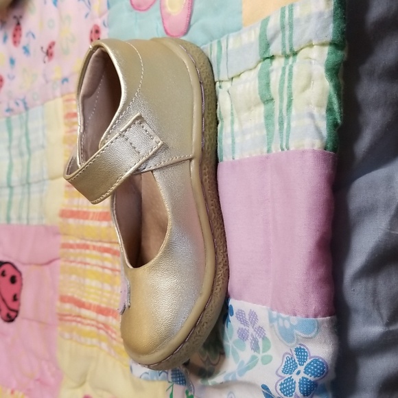 Livie & Luca Gold Metallic Leather Pio Pio Mary Jane with Purple Bird Size 7 - Picture 6 of 8